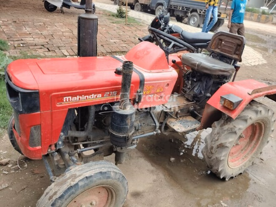 Mahindra Yuvraj 215 NXT Second Hand Tractor