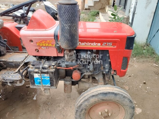 Mahindra Yuvraj 215 NXT Second Hand Tractor