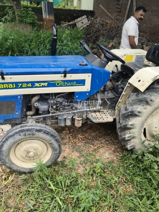 स्वराज 724 XM Second Hand Tractor
