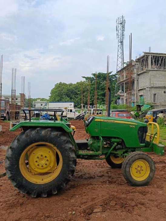 John Deere 5105 Second Hand Tractor