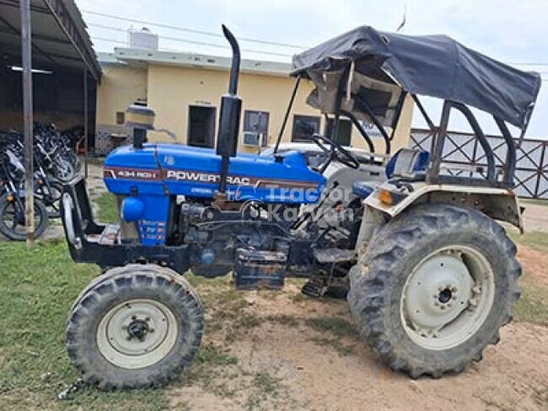 Powertrac 434 DS Super Saver Loadmaxx Second Hand Tractor