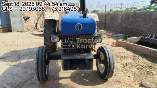 सेकंड हैंड न्यू हॉलैंड 3032 NX ट्रैक्टर