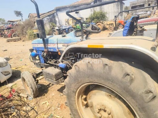 Powertrac 439 Plus Loadmaxx Second Hand Tractor