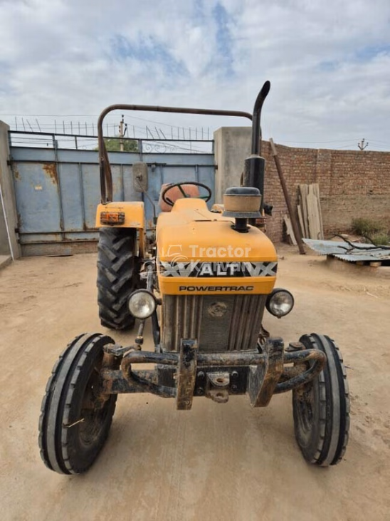Powertrac 439 Plus Loadmaxx Second Hand Tractor