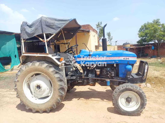 पॉवरट्रैक 434 XL Second Hand Tractor