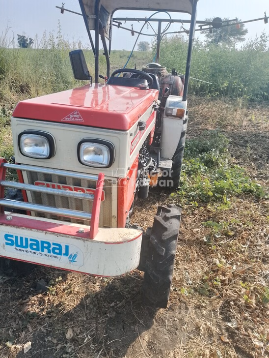 Swaraj 724 FE 4WD Second Hand Tractor