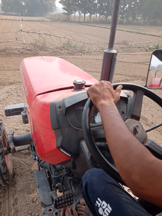Mahindra Yuvo Tech+ 575 Second Hand Tractor