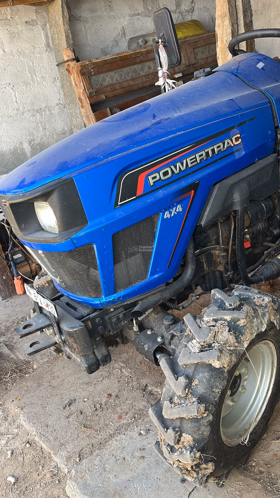 Powertrac Euro G28 4WD Second Hand Tractor