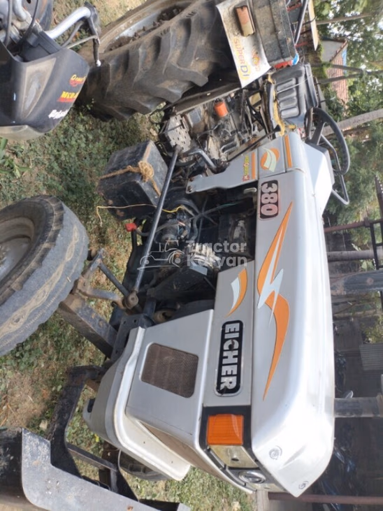 आयशर 380 Second Hand Tractor