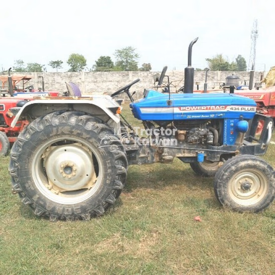 Powertrac 434 Plus Loadmaxx Second Hand Tractor