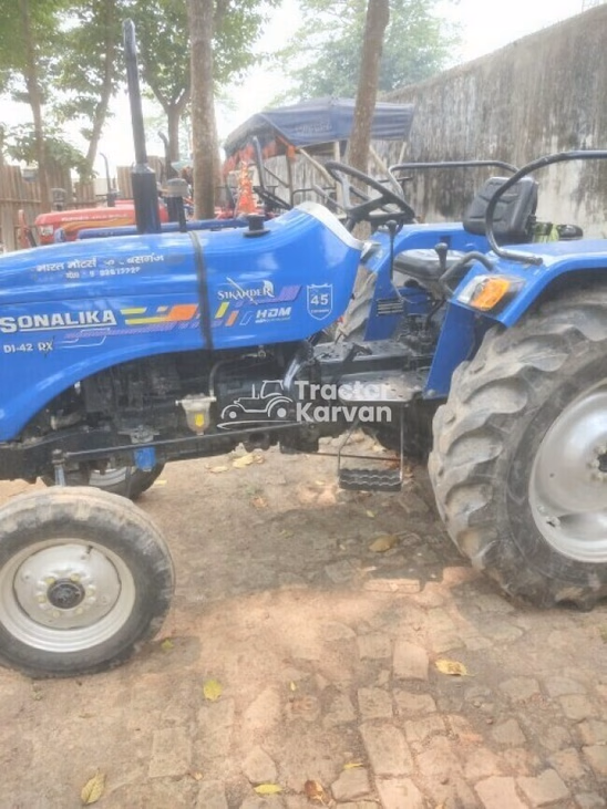 सोनालिका DI 42 RX HDM सिकंदर Second Hand Tractor