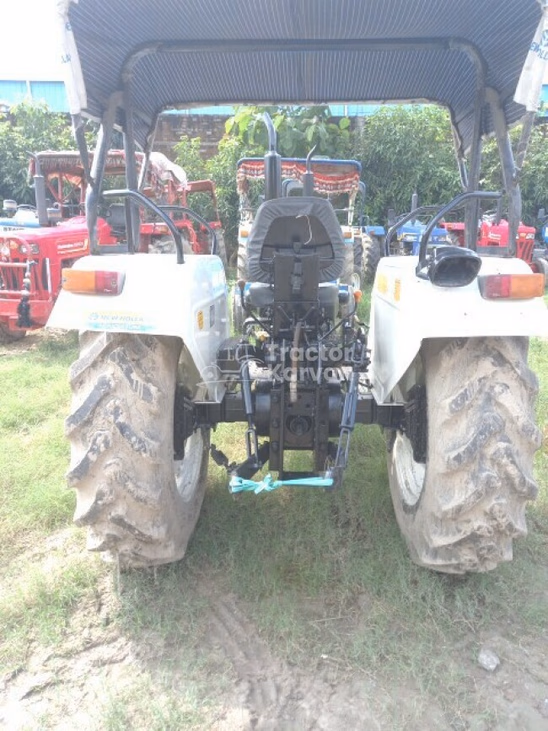 न्यू हॉलैंड 3037 NX Second Hand Tractor