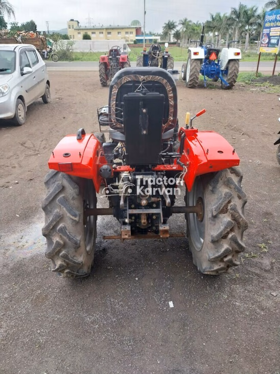 वीएसटी शक्ति मित्सुबिशी VT 224 1D 4WD Second Hand Tractor