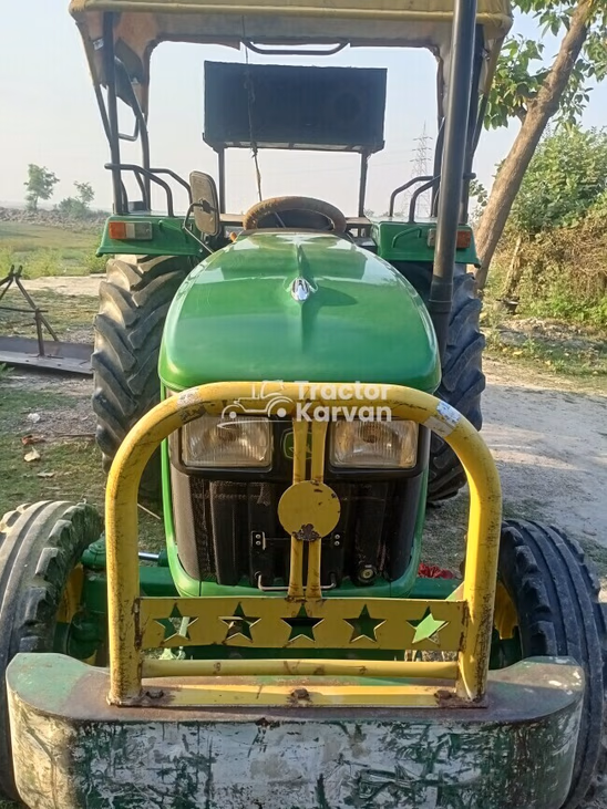 सेकंड हैंड जॉन डियर 5305 ट्रेम III  ट्रैक्टर