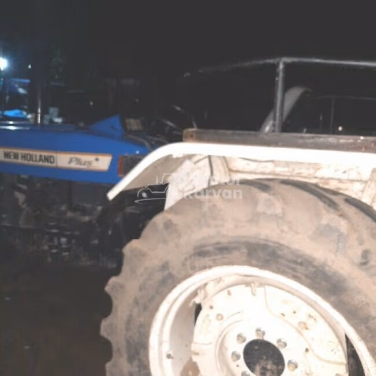 न्यू हॉलैंड 3032 NX Second Hand Tractor