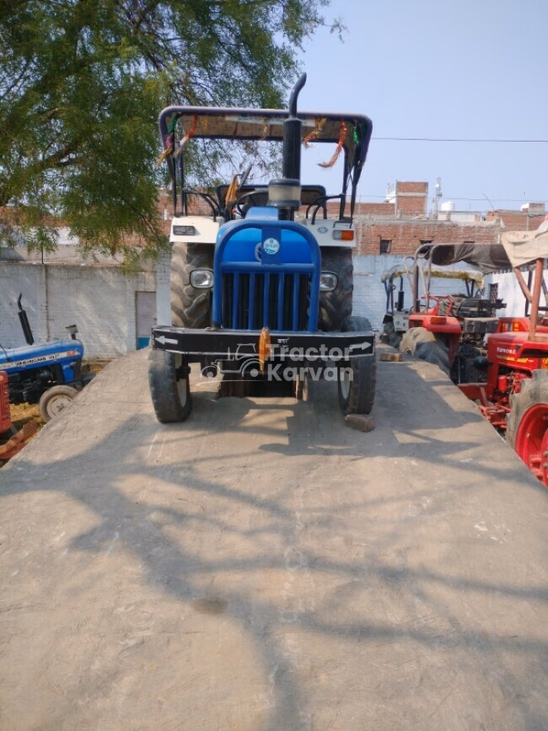 न्यू हॉलैंड 3032 NX Second Hand Tractor