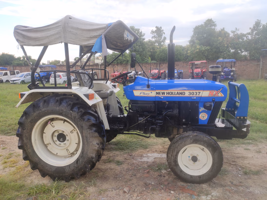 न्यू हॉलैंड 3037 NX Second Hand Tractor