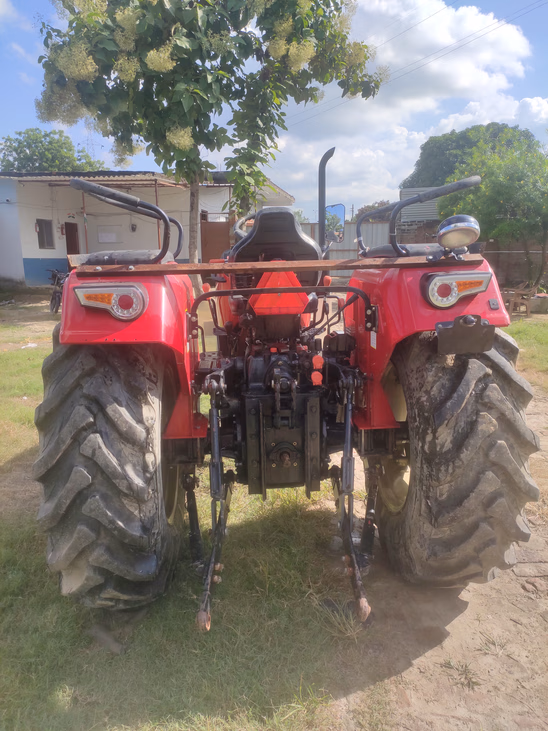 सोलिस 5724 Second Hand Tractor